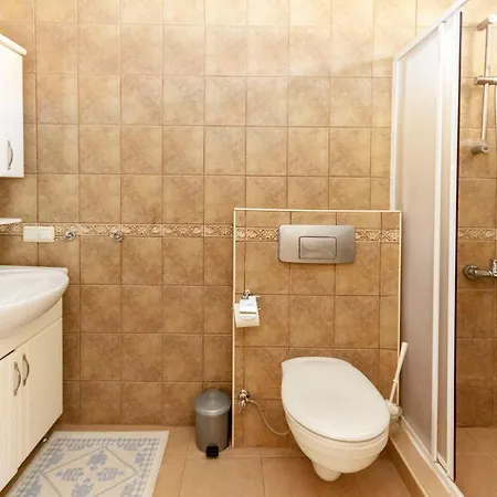 Paradise Town Abel بيليك