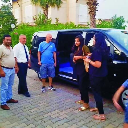 فيلة Paradise Town Abel