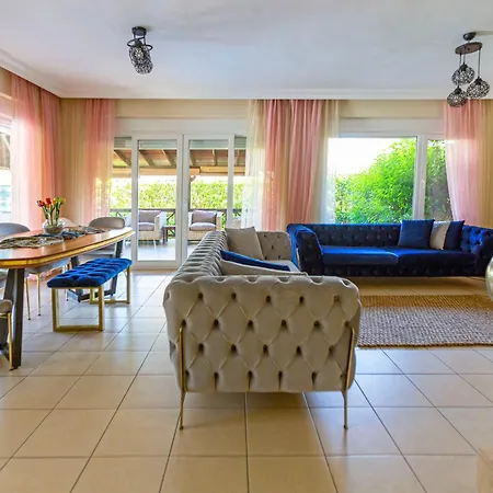 Paradise Town Abel Villa