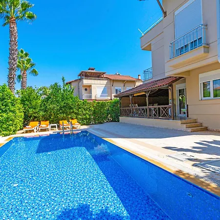 Paradise Town Abel Villa *